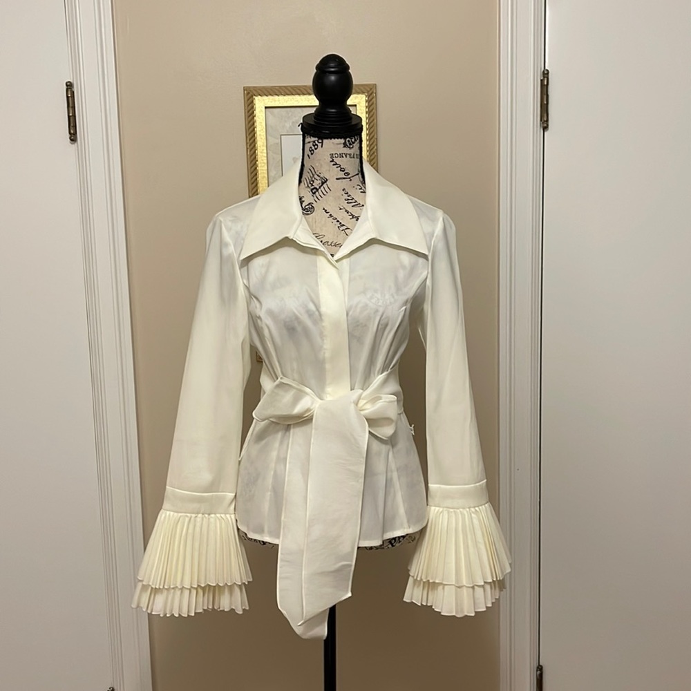 Cashe pleated sleeves belted white taffeta evening blouse